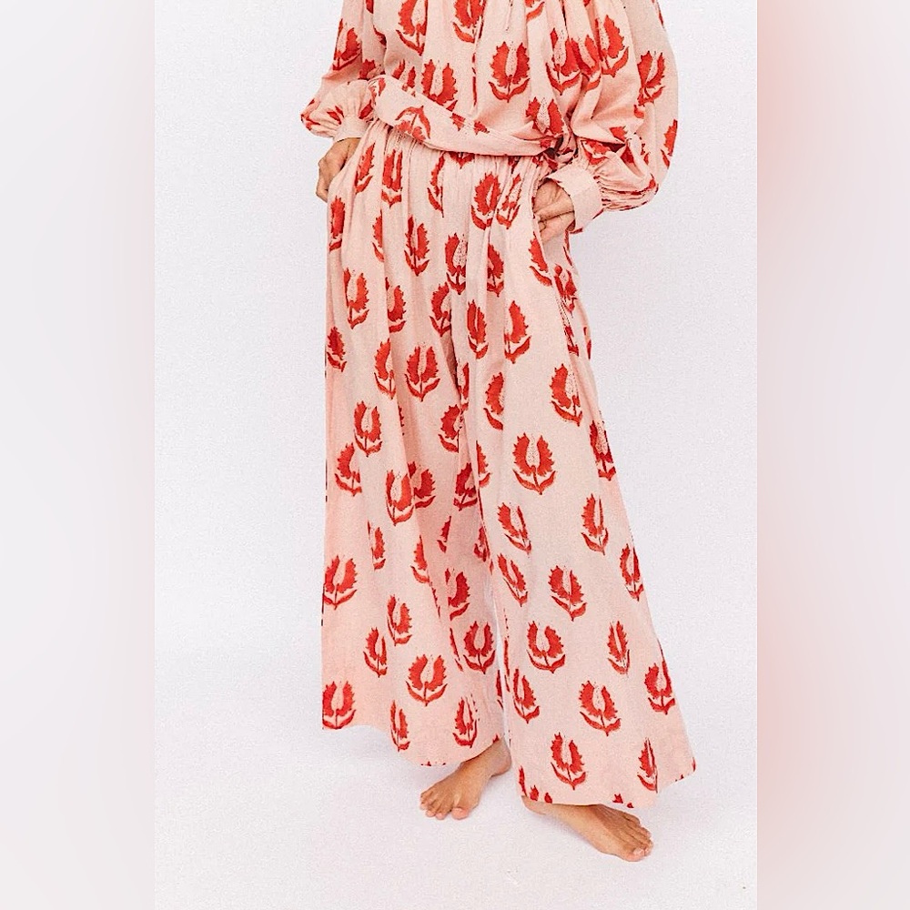 Daughters of India Pink Wide-Leg Jumpsuit with Red Motif - Picture 2 of 13